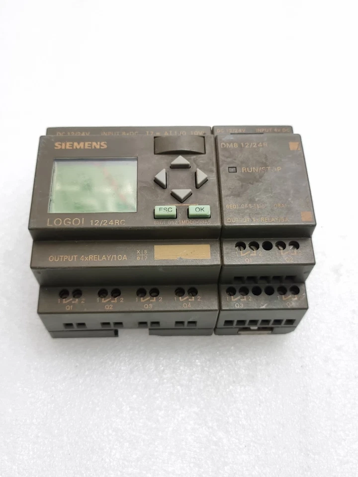Siemens 6ED1052-1MD00-0BA5 Logo 12/24RC With 6ED1055-1MB00-0BA1 Expansion Module